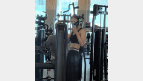 이시영, 둘째 출산 4개월만 복근 자랑 “살크업 중”