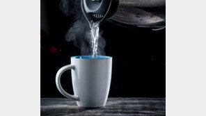 아침 공복 따뜻한 물 한 잔, 정말 살 빠지고 해독될까?[건강팩트체크]