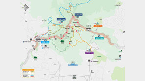 청와대 뒤편 북악산 24시간 개방…경호 속 ‘열린 탐방’ 확대