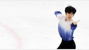 피겨 서민규, 주니어세계선수권 쇼트 2위…3년 연속 입상 보인다
