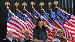 “자신 홍보에만 집중”…불륜 의혹 등 여러 논란에 ‘놈’ 장관 경질