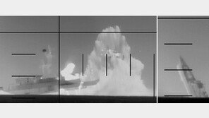 美, 2차대전 이후 첫 어뢰 공격… 침몰 이란 군함서 시신 87구 수습