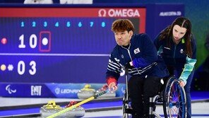 휠체어컬링 믹스더블 백혜진·이용석, 한일전 완승…2연승 질주