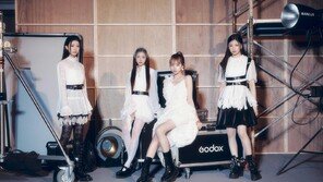 베이비돈크라이, 신비로운 비주얼