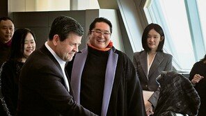  나스닥 부회장, 갤럭시코퍼레이션 본사 방문… 미 증시 상장 기대감 ↑