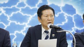 정청래 “조희대, 즉각 사퇴하라…사법 불신의 원흉”