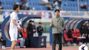 ‘디펜딩 챔피언’ 전북, 2경기 연속 승리 무산…김천과 1-1 무승부