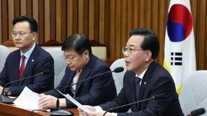 송언석, 절윤 결의 다음날 “과거 뒤로하고 미래로”