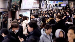 서울 지하철 하루 669만명 타고 내려…가장 붐비는 역은 ‘잠실역’