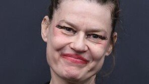 “극단적 미니멀리즘, 韓무용수들에 주문”