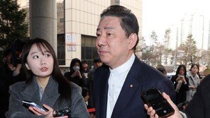 ‘13가지 의혹’ 김병기, 3차 조사 출석…재소환 12일만