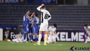 ‘16강 탈락’ 정경호 감독 “J리그 팀 이기는 건 기적…몸풀듯 뛰더라”
