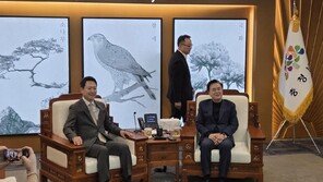 김태흠 충남지사 공천 신청…“당 어려울때 뒤로 물러설수 없어”