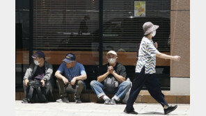 노후 불안한 일본…성인 10명 중 4명 “70대에도 일하고파”