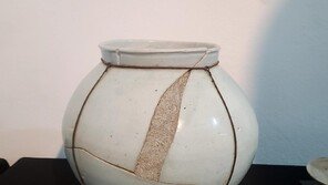 ‘젊은 골동’이라는 세계[정성갑의 공간의 재발견]