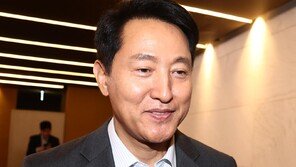 국힘 당권파 부글부글 “오세훈에 목맬 필요있나…플랜B 있다”