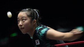 신유빈, WTT 챔피언스 충칭 8강 진출…한국 선수 중 유일