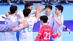 대한항공, 2년만 정규리그 1위로 챔프전 직행…현대, 삼성화재에 덜미