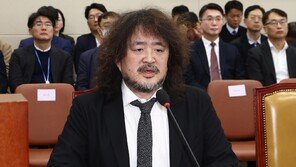靑 “김어준 유튜브 법적 조치 가능성”…與서도 ‘金 손절론’ 확산