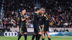 ‘손흥민 71분’ LAFC, ‘정상빈 교체’ 세인트루이스 꺾고 4연승