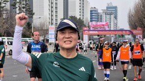 안철수, 동아마라톤 풀코스 완주…7번째 풀코스
