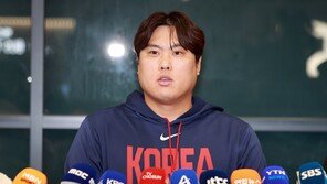 ‘국가대표 은퇴’ 류현진 “구속 중요하지만 자기 스타일 찾아야”