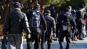 ‘가난한 노인 기초연금 더 받게’ 개편 나선다