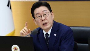 李 “정청래 대표가 발표했어요?…그러면 검찰개혁 다 된건가”