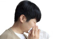 “봄이 왔구나” 코가 간질간질…‘알레르기 비염’ 주의보