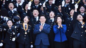 한달에 100km 뛰는 ‘철인 변호사’ 경찰 됐다…“국민 섬길 것”