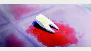 이가 여러개 빠지니 과묵해져서 좋더라