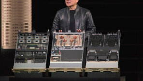 엔비디아 서버 CPU 공세에 인텔은 ‘동맹’ AMD는 ‘정면승부’…일반 PC 가격까지 영향?