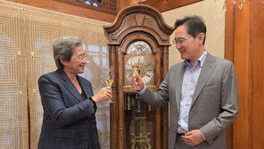 리사 수, 삼성과 HBM4 공급 협약… “韓, AI경쟁 핵심거점 부상”