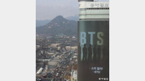 BTS 광화문 공연 D－2… 무대 설치 한창