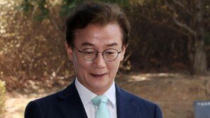 [속보]‘통일교 금품 수수 의혹’ 전재수 의원, 합수본 출석…“조사 성실히 임할 것”
