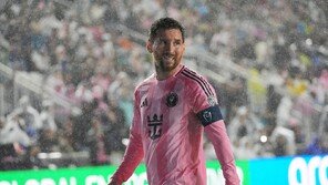 ‘축구의 신’ 메시, 통산 900골 달성…호날두 이어 두 번째