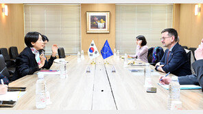 외교차관보, EU 대외관계청 아태실장 접견…중동 정세 등 논의