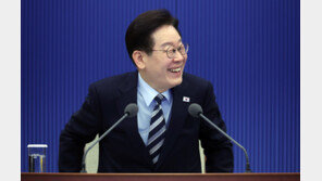 李 지지율 5주째 상승…민주당 지지율, 전국서 국민의힘 앞서