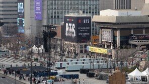 BTS 광화문 공연만 2660억 경제 효과… 월드투어땐 3조 수익