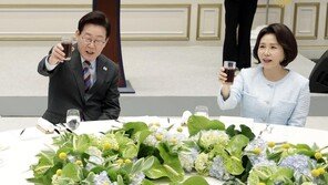 겨울 패럴림픽 선수단과 건배