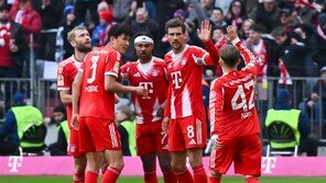 ‘김민재 72분’ 뮌헨, U베를린 4-0 완파…정우영 교체 출전
