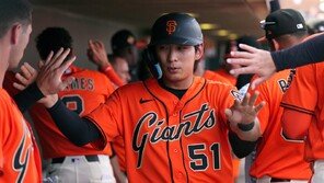 ‘바람의 손자’ 이정후, MLB 마지막 시범경기서 첫 홈런… 26일 개막전 준비 돌입