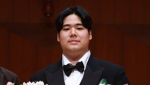 “타고난 목소리”… 21세 테너, 거장탄생 예고