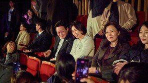 李대통령 부부 관람 뮤지컬 ‘긴긴밤’, 1주 연장 공연한다