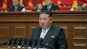 [속보]김정은 “한국을 가장 적대적 국가로 공인…철저히 배척하고 무시”