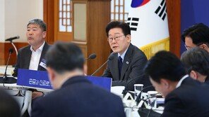한국노총 만난 李대통령 “노동자는 본질적 약자…노동3권 보장돼야”