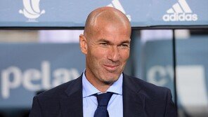 “지단, 월드컵 뒤 佛축구대표팀 감독 맡기로”