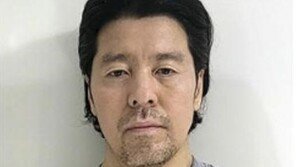 기장 살해한 前부기장… ‘49세 김동환’ 신상공개