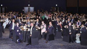 속도의 시대에 던진 역설… “비우고 고요해야 멀리 간다”