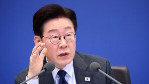 李 “노인 대중교통 무료, 출퇴근 시간엔 제한 연구해보라”